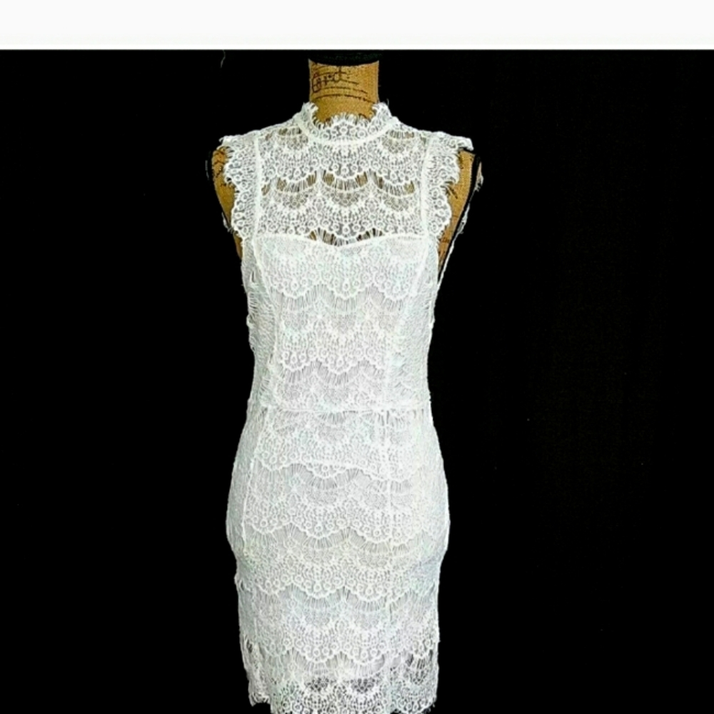 Free People Intimately Womens sz M Dress White Lace Sleeveless Open Back